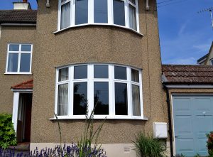 Bay window with Aluminium frames in white